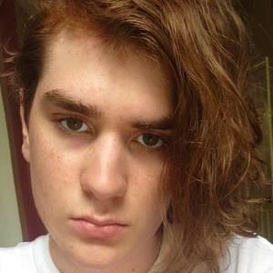 Meet your Posher, Ethan